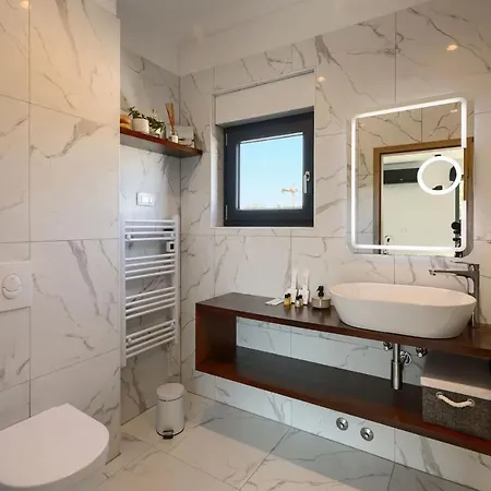 Вилла Modern Cormoran With Pool In *