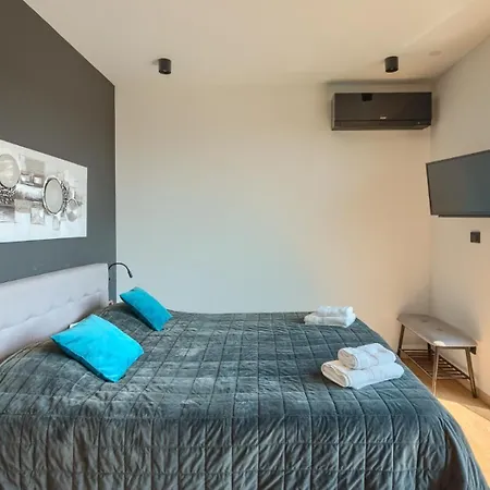 Вилла Modern Cormoran With Pool In *